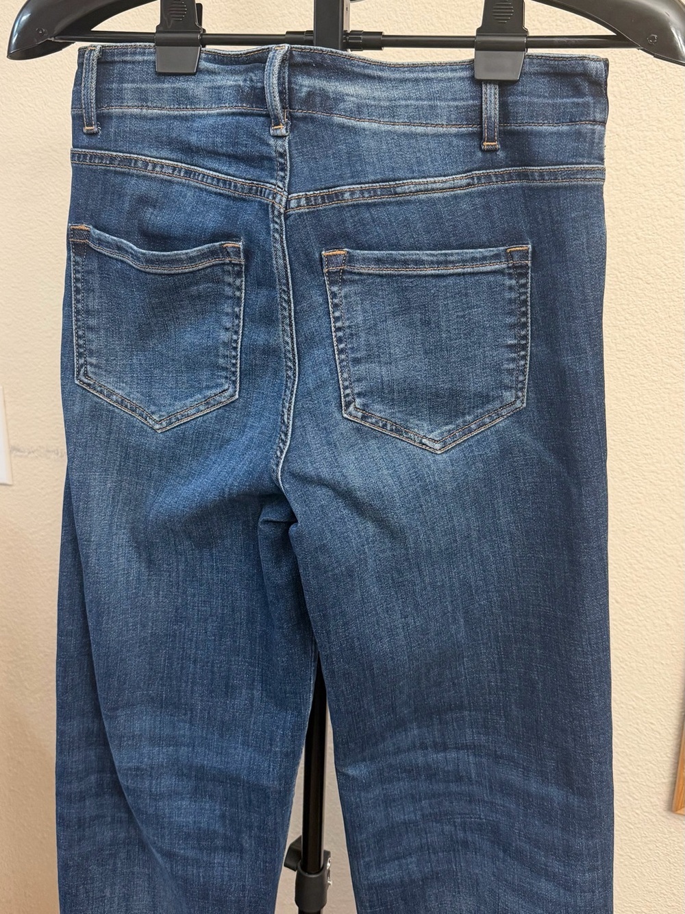 J. Jill Vintage Wash High-Rise Wide-Leg Jeans | Coastal Grandma Minimalist | 4R - Picture 7 of 12